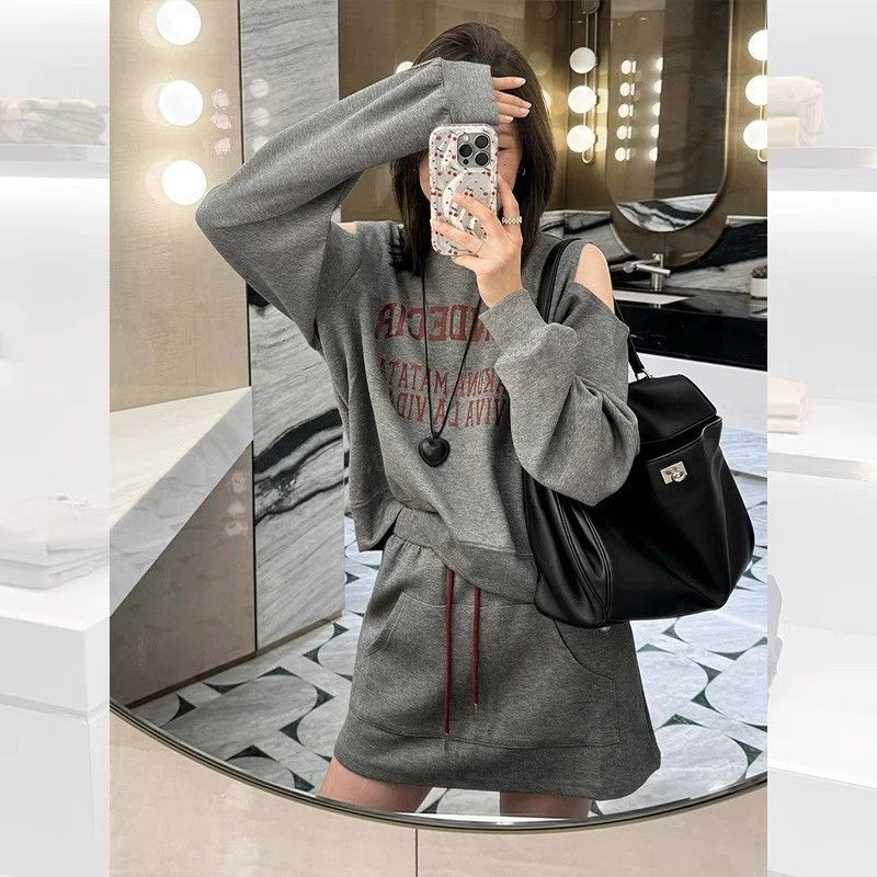 春秋季新款女装小个子露肩卫衣休闲时尚运动印花露肩显高两件套装|undefined