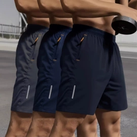 男式休闲裤;男式T恤;休闲裤