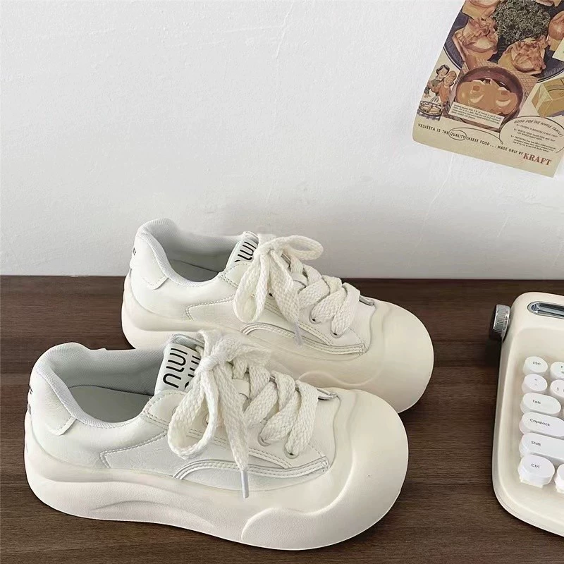 Сетка красная большая голова уродливая милая хлебная обувь женская 2024 осень новая толстая подошва увеличена