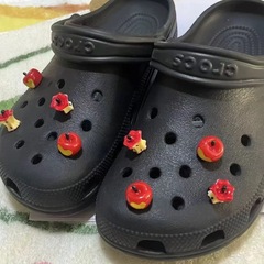 ins Xiaohongshu 取り外し可能なかわいい下駄靴バックルガールハート一口リンゴ diy 靴アッパー装飾バックル