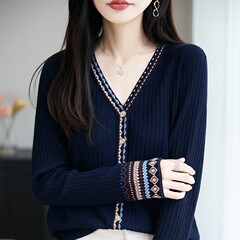 民族风精纺羊毛复古提花针织开衫女V领拼色坑条气质百搭上衣批发