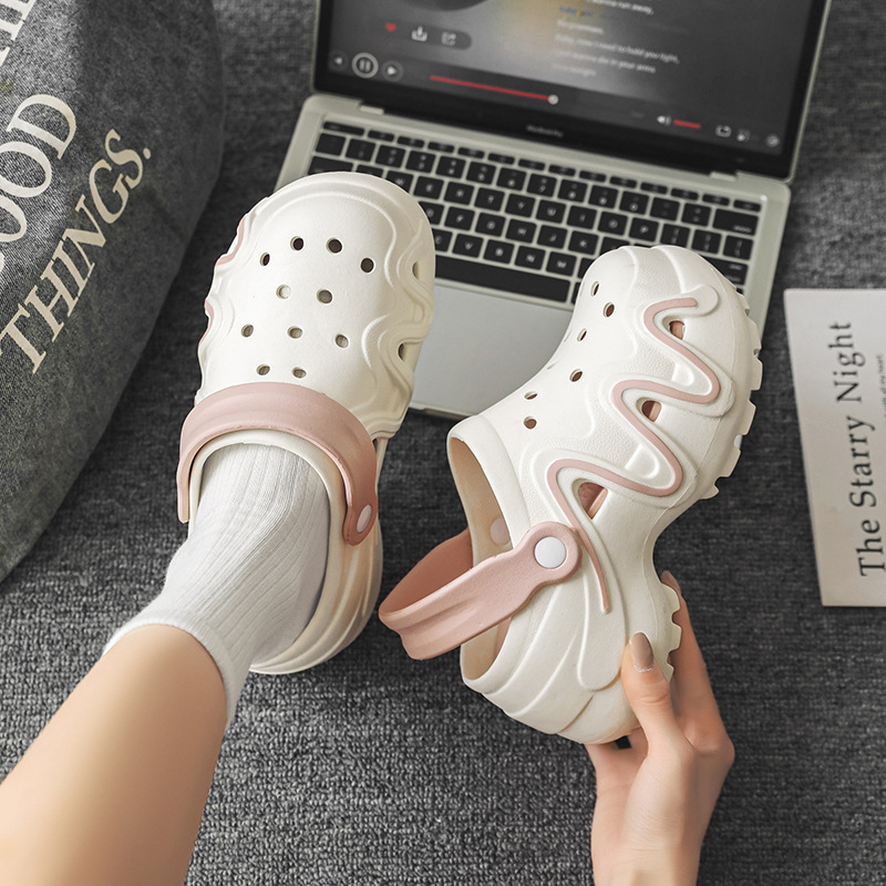 Hole Shoes Women's Summer Thick Sole Outwear High-grade Slippers EVA Anti-odor Breathable Wear-resistant Non-slip Camping Top Slippers