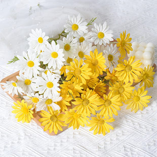 Simulated flowers, simulated daisies, Dutch chrysanthemums and cosmos, fake bouquets, photo props, home hotel wedding decoration flowers