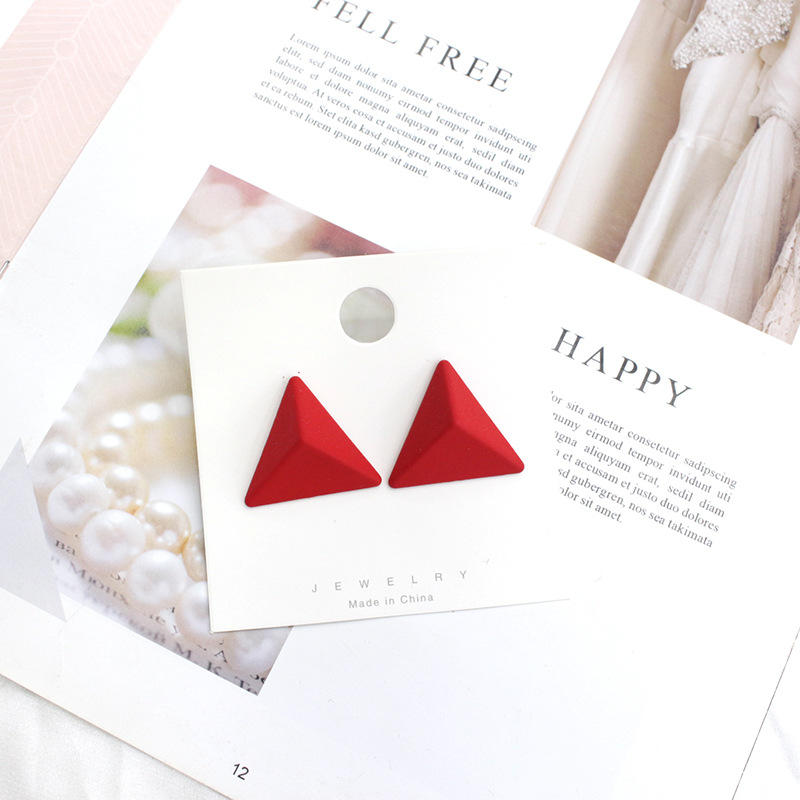 1 Pair Simple Style Triangle Solid Color Plastic Resin Womenu0027S Ear Studs