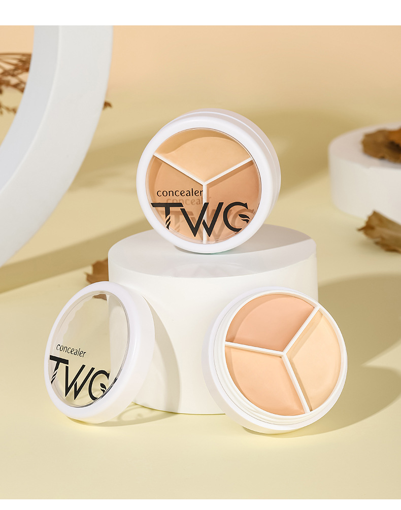TWG Tri-Color Concealer Image 7