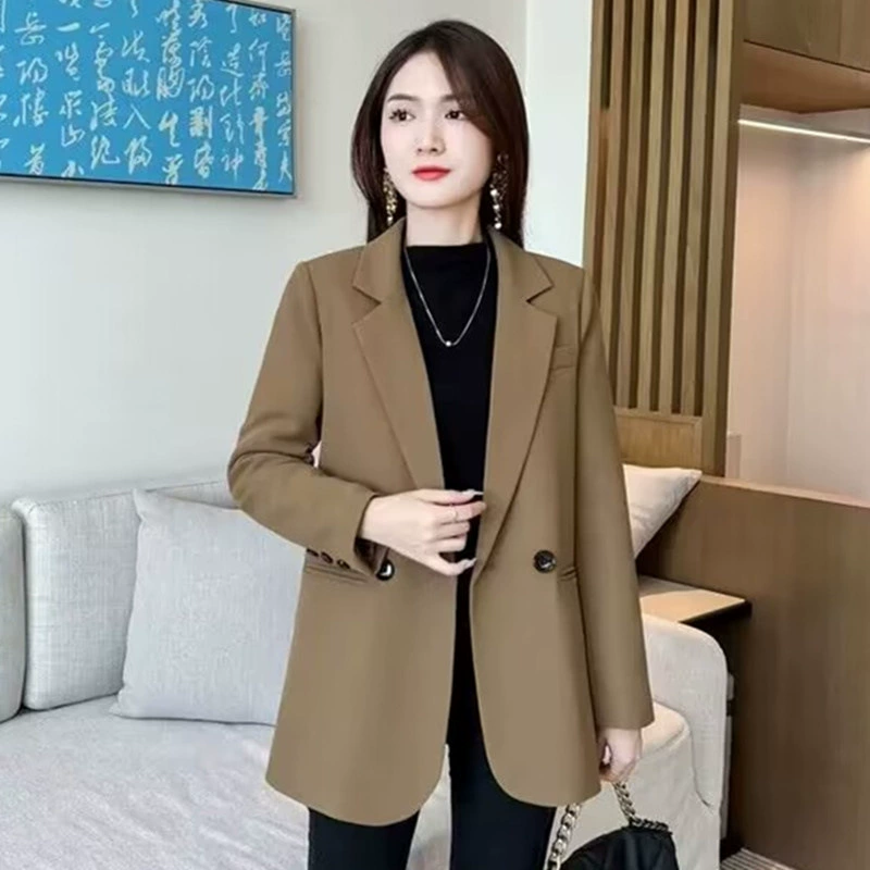 Новый стильный блейзер для женщин 2025: весенне-осенняя новинка, корейская версия, приталенный, для миниатюрных женщин, повседневный, элегантный, маленький пиджак.