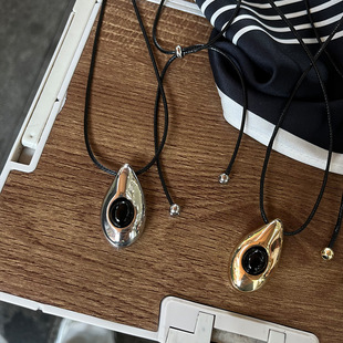 Blogger Same Korean Style Metal Simple Water Drop Pendant Necklace Niche Design High-end Cross-border All-match Woolen Chain