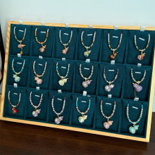 ԭ������ʽ�r�о��͹Ų�ɫ���ͬm�����~�ݺ��J������ë���Ů