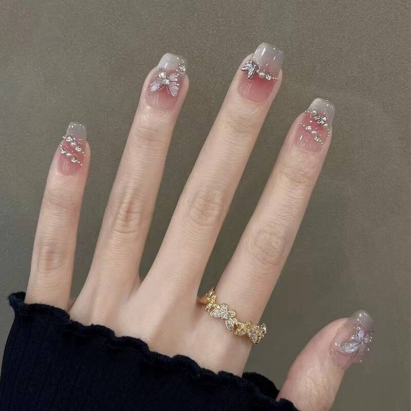 Espejo flor agua luna corta armadura francesa terminada rubor pegado a mano diamante puro uñas de uñas estilo corto desmontable
