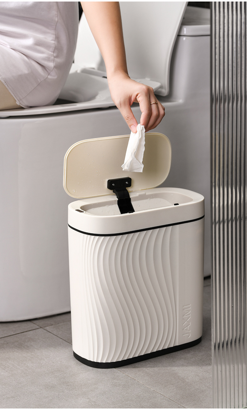 Smart antibacterial and deodorizing trash can