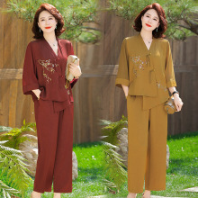 妈妈夏装小衫套装2025新款新中式国风中老年女装春夏季洋气两件套