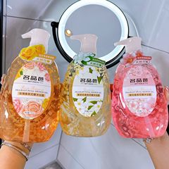 桜の香りの花びらシャワージェル、ネットで話題沸騰中！香り長持ち、油分コントロール、さわやかで繊細な泡立ち、卸売販売中！