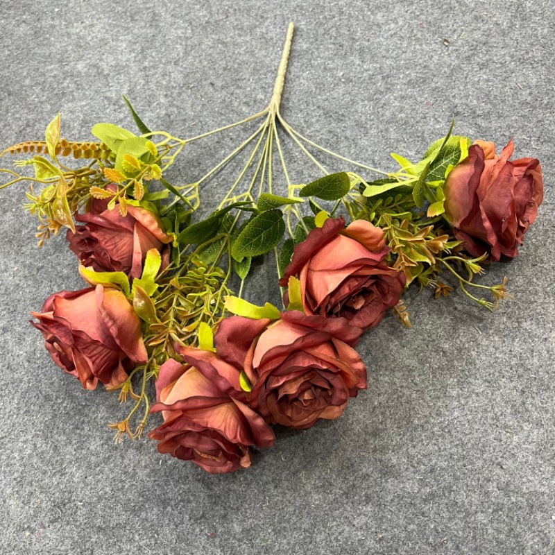 Ramo de Rosas Artificiales de Seda en Relieve para Mesa de Comedor y Boda image 15