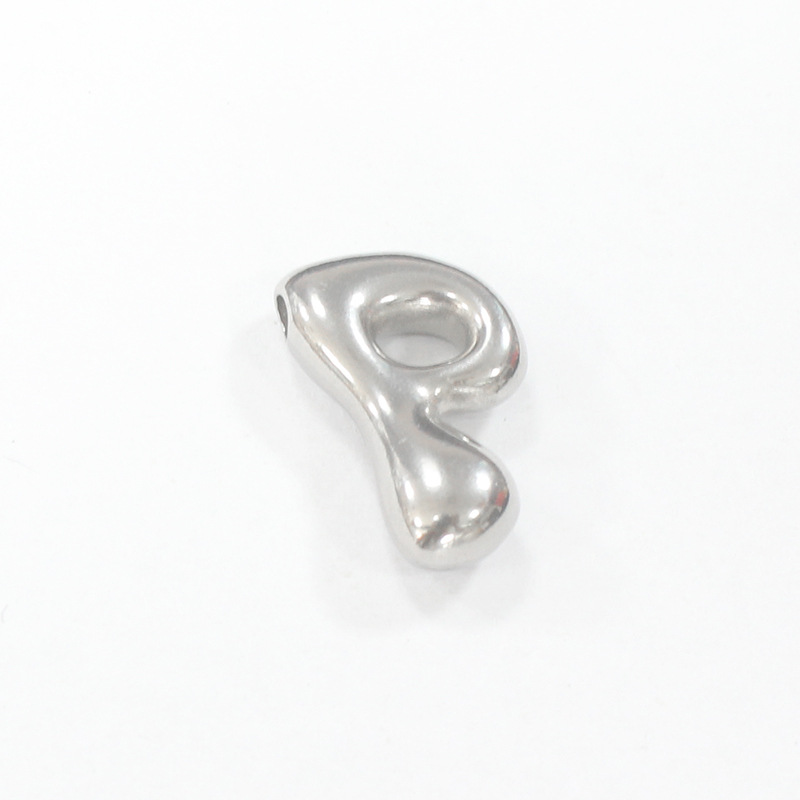 Steel-colored P letter (with horizontal hole on top) thickness 5.2*width 11*height 18mm*aperture 1.8mm (unit weight 2.76g)