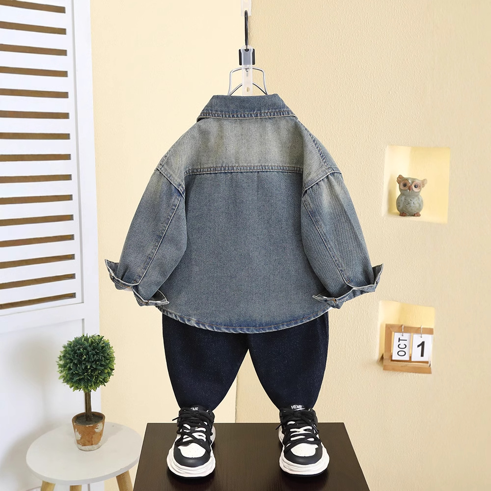 7544 Chaqueta de camisa de mezclilla de primavera para niños 2025 Nuevos modelos de primavera y otoño para niños Tops de estilo coreano de primavera