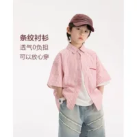 High Street Fashion 2025 Летние мальчики и девочки новые корейские детские рубашки с короткими рукавами в полоску