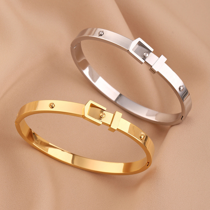 Cross-Border Popular Bracelet for Women, Titanium Steel Bracelet with Personalized Design, 18K Gold Plated, Light Luxury, Exquisite, Simple and Versatile Bracelet Cross-Border Popular Bracelet for Women, Titanium Steel Bracelet with Personalized Design, 18K Gold Plated, Light Luxury, Exquisite, Simple and Versatile Bracelet