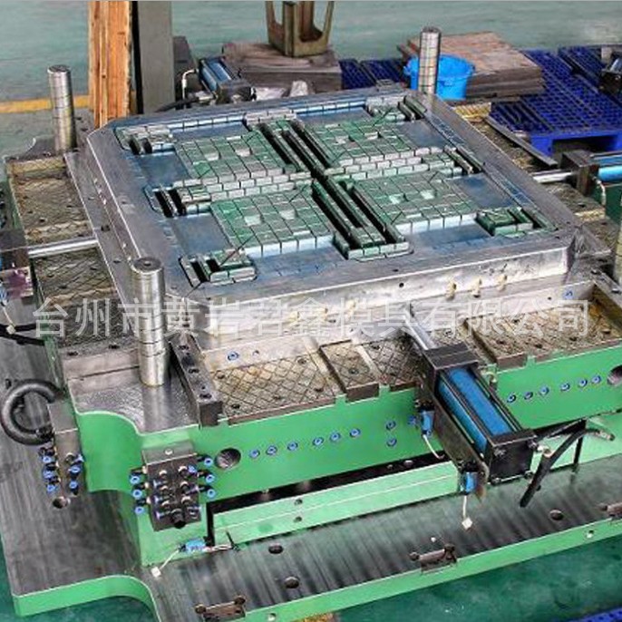 厂家提供工业塑料托盘模具 高质量塑料托盘模具