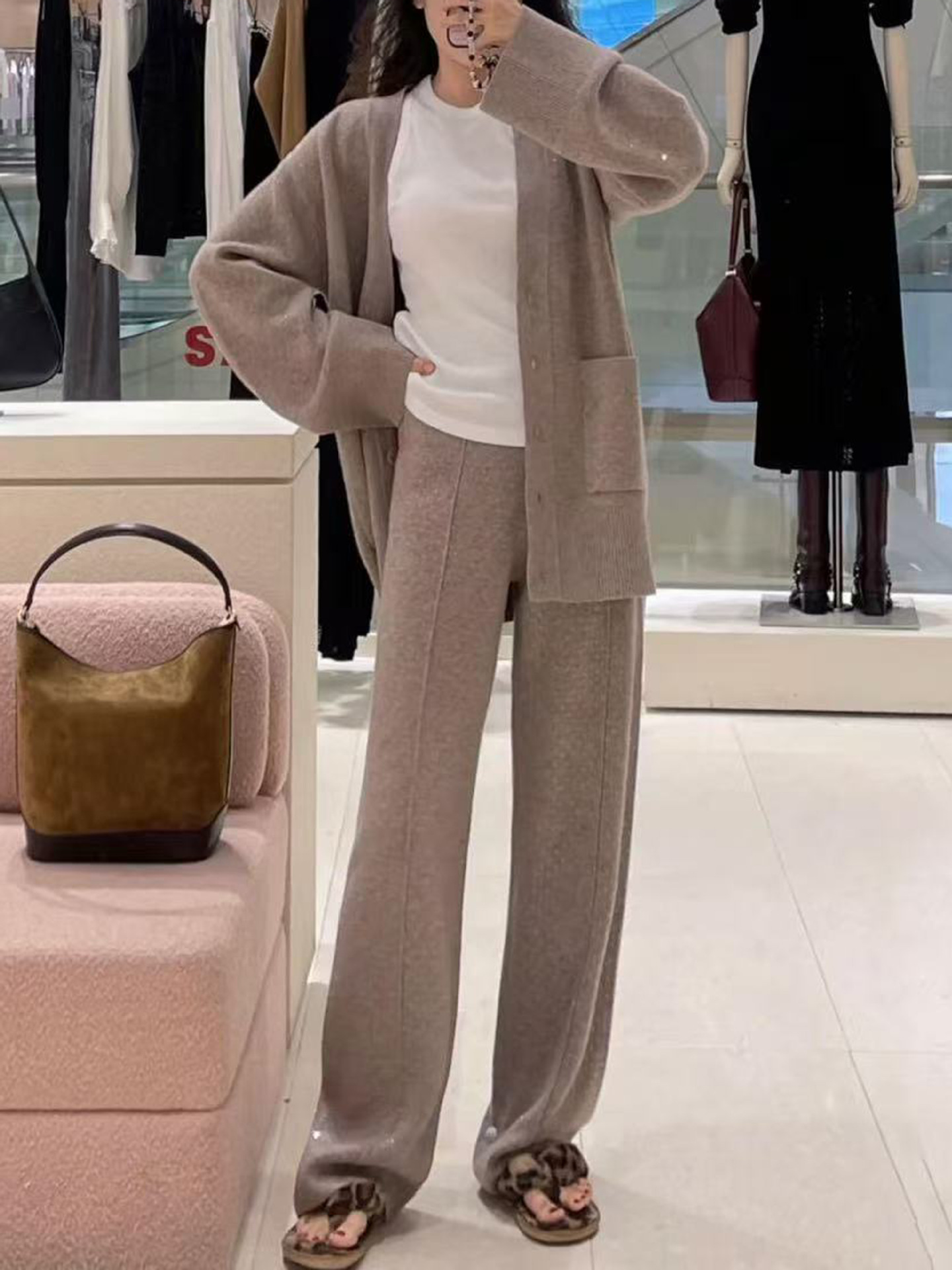 2024S Fall/Winter New French Loose Lazy V-Neck Knitted Cardigan Long Straight Pants Casual Two-Piece Set for Women
