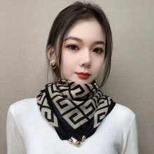 2024新款保暖方巾磁吸扣三角丝巾棉围巾女春秋冬洋气围脖气质百搭