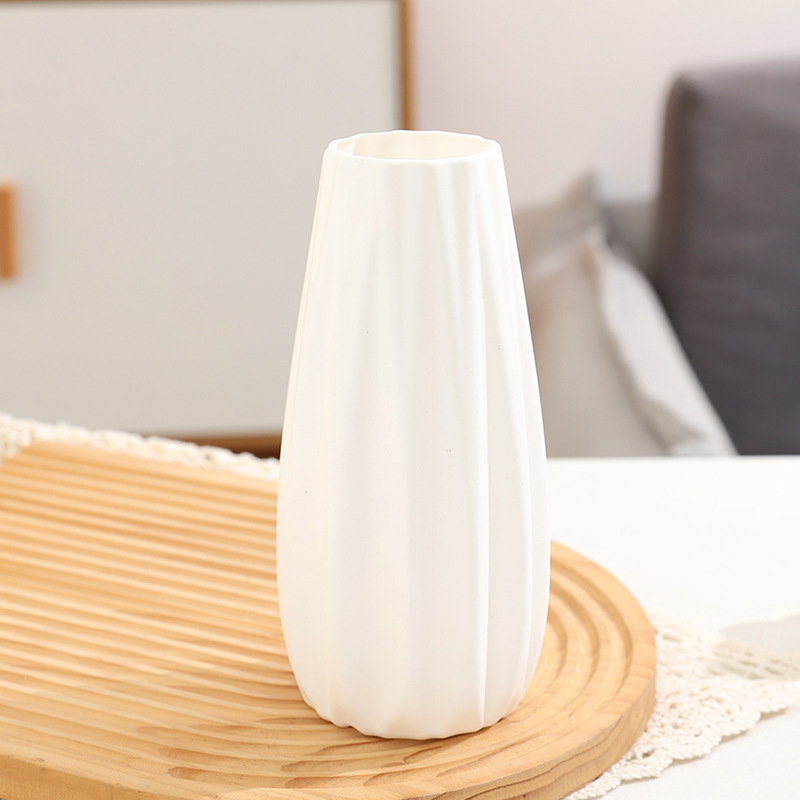 人気のパイナップル柄プラスチック装飾水波模様花瓶、落下防止麻紐付き折り紙花瓶、リビングルーム用軽奢装飾品