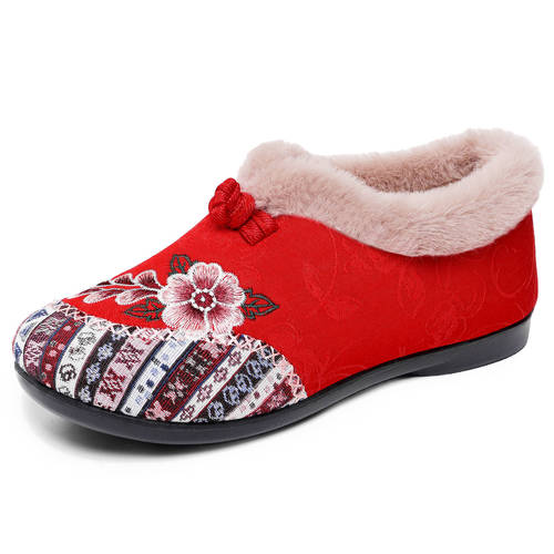 Cotton shoes, women's winter new style, velvet thick cotton shoes, embroidered mother's shoes, casual shoes, step-on cotton boots