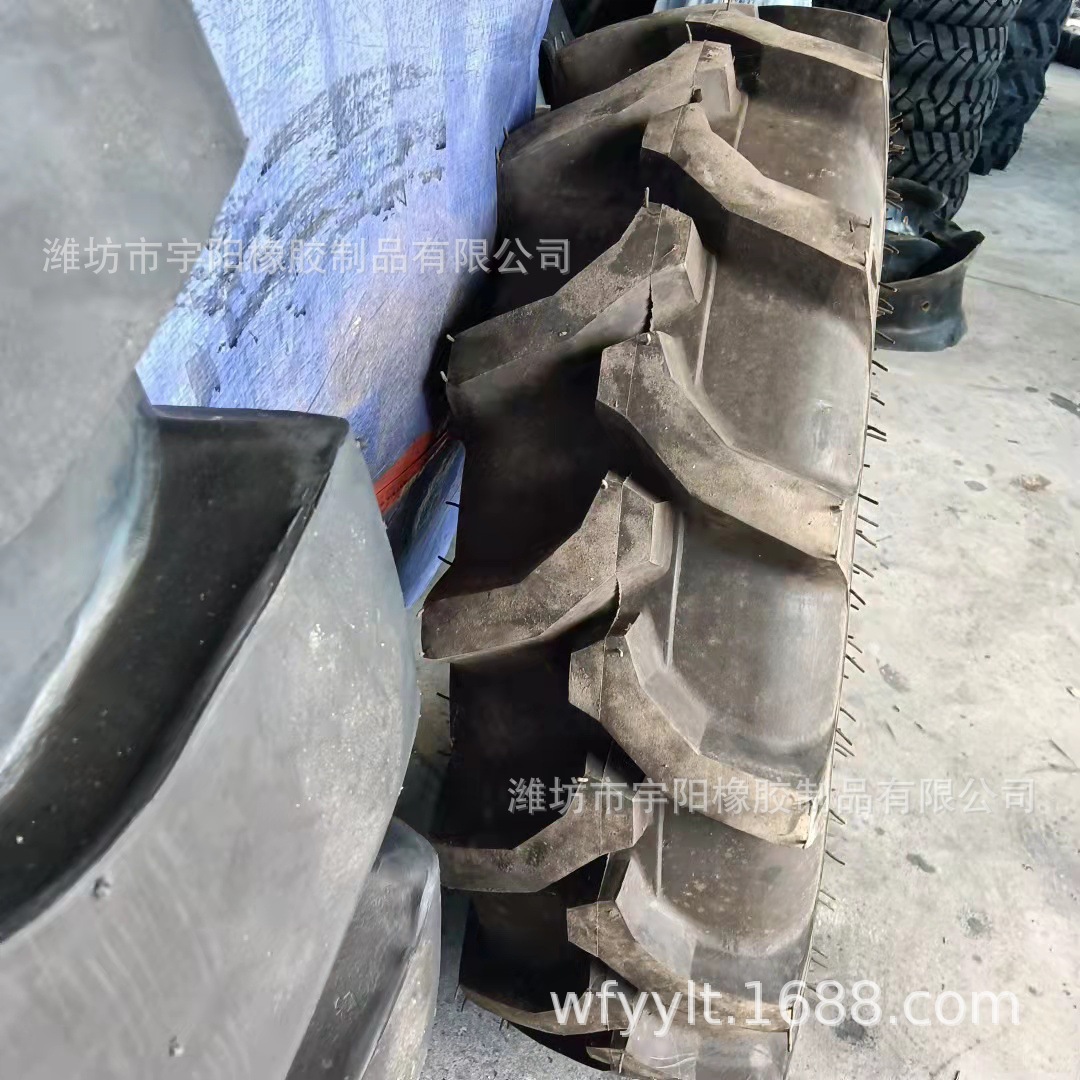 11.2-20  普通平花轮胎  人字胎  农用拖拉机轮胎