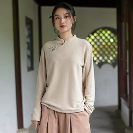 连衣裙;女式T恤;休闲裤