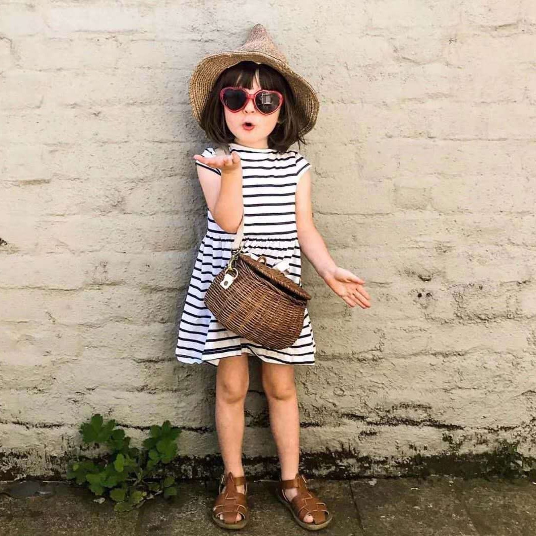 INS nuevo versátil pequeña cesta bolsa casual tejida a mano ratán sauce bolsa tejida bolsa de paja bolsa de crossbody