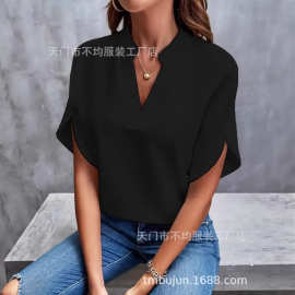 亚马逊欧美跨境外贸女装2025夏季休闲纯色V领宽松衬衫上衣女跨境