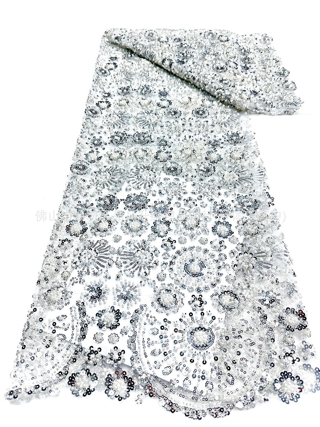 Redondo sol sequin clavado tela de malla de perlas vestido de boda de estilo nacional vestido de tela de banquete en stock