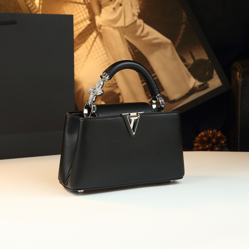 Bolso de mano de alta calidad 2024, nuevo exquisito bolso de cuero de moda simple bolso de mujer de cuero de estilo famoso bolso de hombro