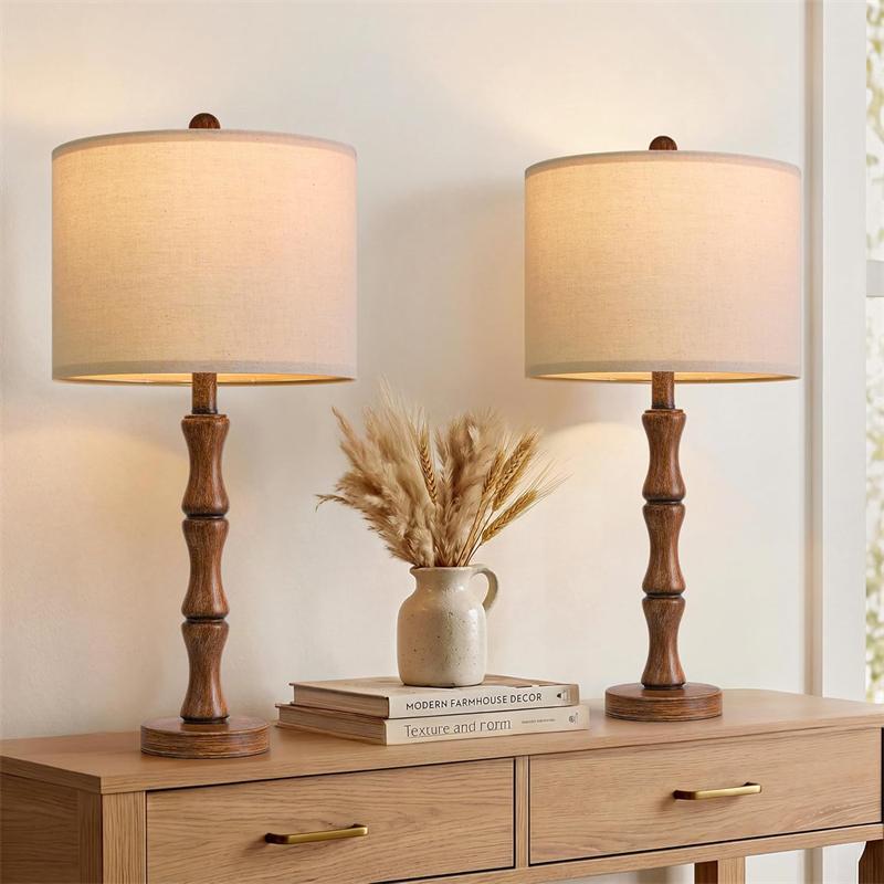 Bedroom bedside lamp in American retro industrial style, new Amazon model wood grain farmhouse model room hotel guest room table lamp