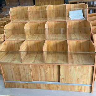 ����ɢ�bʳƷչʾ�ܱ�������ʳ���eʳƷ�����r����ˮ���߲�؛��