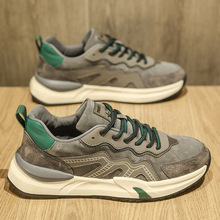 批发2023秋冬新款男鞋时尚潮男休闲鞋保暖舒服运动鞋橡胶底跑步鞋