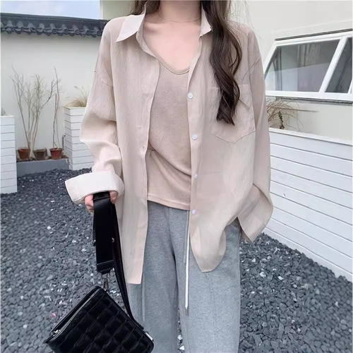 French-style sheer sunscreen blouse for women, summer thin blouse with a sense of elegance, wrinkle-resistant long-sleeved sun protection top jacket