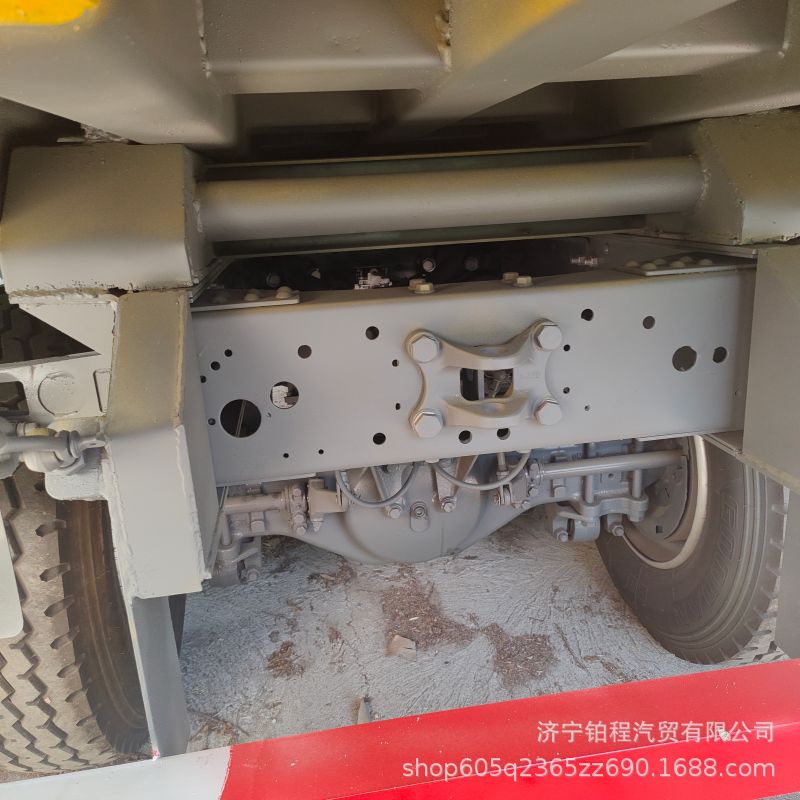Exported to Africa and the Middle East, SHACMAN F3000 375 Weichai Engine Dump Truck for Construction and Soil Transport