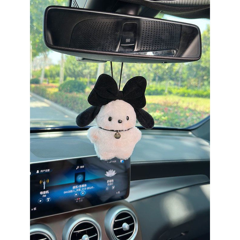 Cartoon Pacha perros colgantes de automóviles colgantes de espejo retrovisor lindo muñeca de peluche colgantes de regalo personalidad colgantes de automóviles