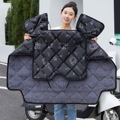 冬には、ベルベットを厚くして保温した電気自動車の防風が電気自動車の防風にバイクの防水膝カバーにされた