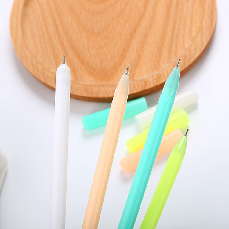 Pluma de gel de fruta creativa Linda pluma de agua de estudiante de aprendizaje papelería suministros de oficina pluma de firma al por mayor