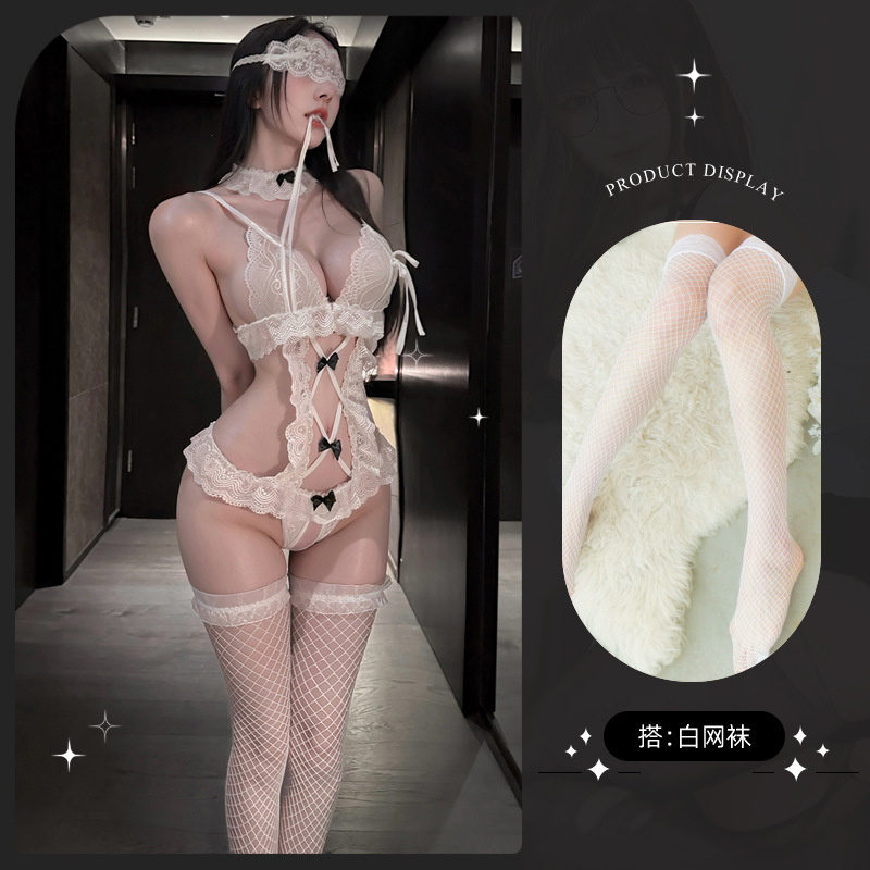 9087 white + white fishnet stockings