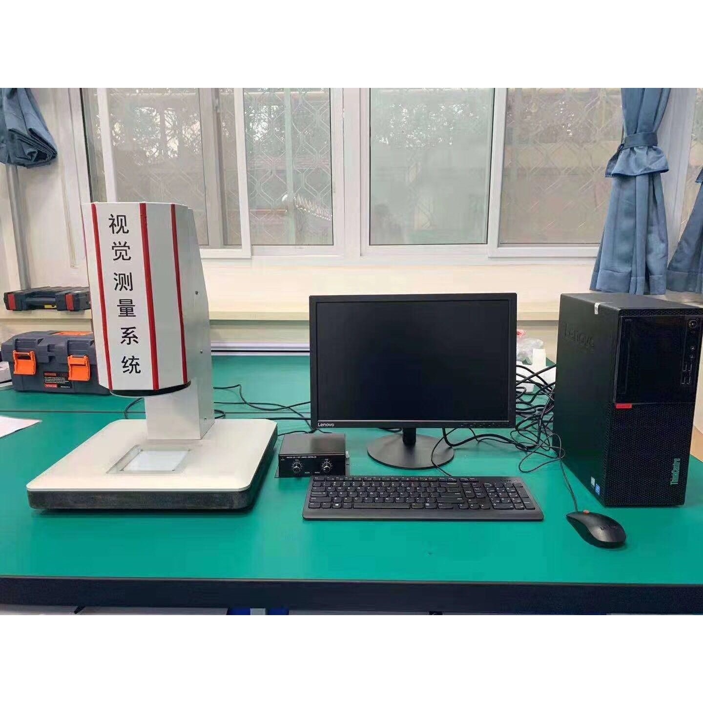 新款视觉影像尺寸测量系统，无需按键放置即可出尺寸可出售