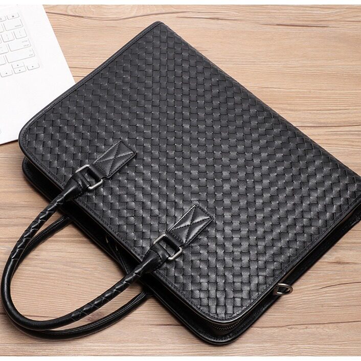 Túi xách nam da bò thật dệt tay cao cấp 40×13×29 cm, túi đeo vai công sở — Màu đen