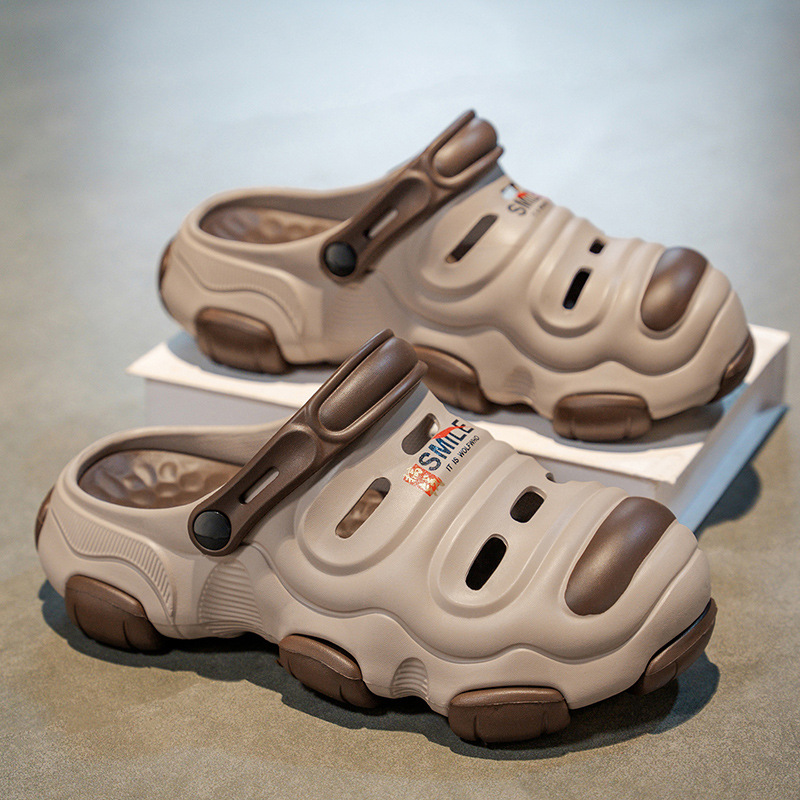 En nombre del cabello, zapatos con agujeros, nuevas sandalias de dos desgaste de verano, zapatos transfronterizos de alta gama para hombres, zapatos de playa, sandalias para hombres