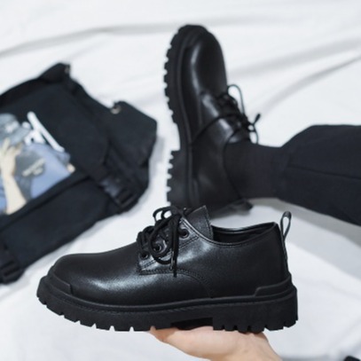 Zapatos de cuero pequeños para hombres de otoño nuevos zapatos de trabajo retro de alto bajo estilo británico zapatos de boda zapatos de moda de cuatro estaciones