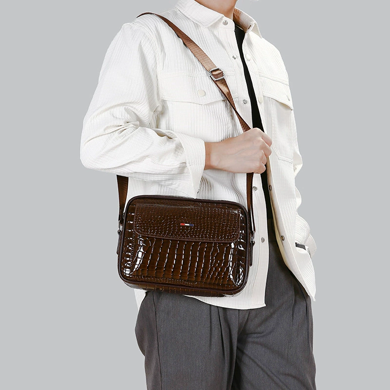 Fashionable one-shoulder bag, capacious shoulder bag