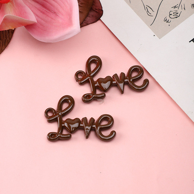 32 * 50mm personalidad acrílica pintura horneada agujero colgante LOVE DIY cuentas manuales cuentas colgantes de llaveras joyas