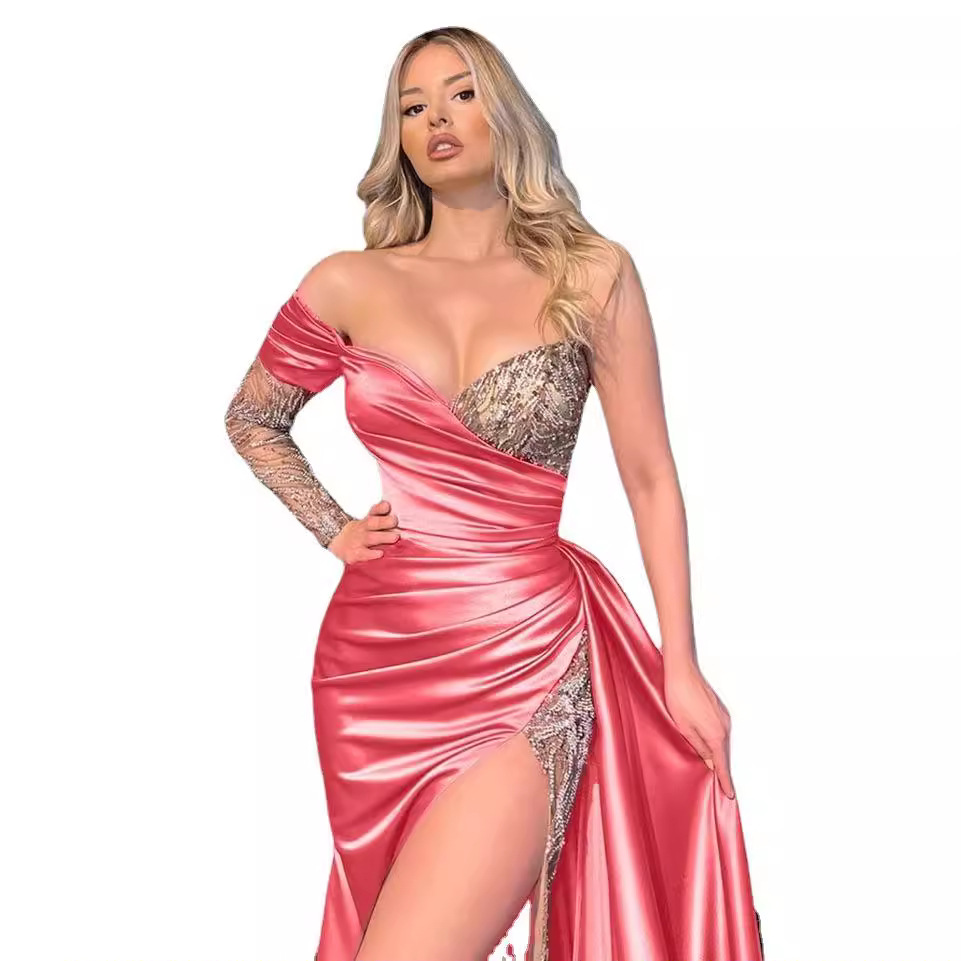 GraceChic 2024 New European And American Style Plus Size Women's Lace Big Hem Sexy Long Dress With Train For Banquet Evening Gown_voghion.com