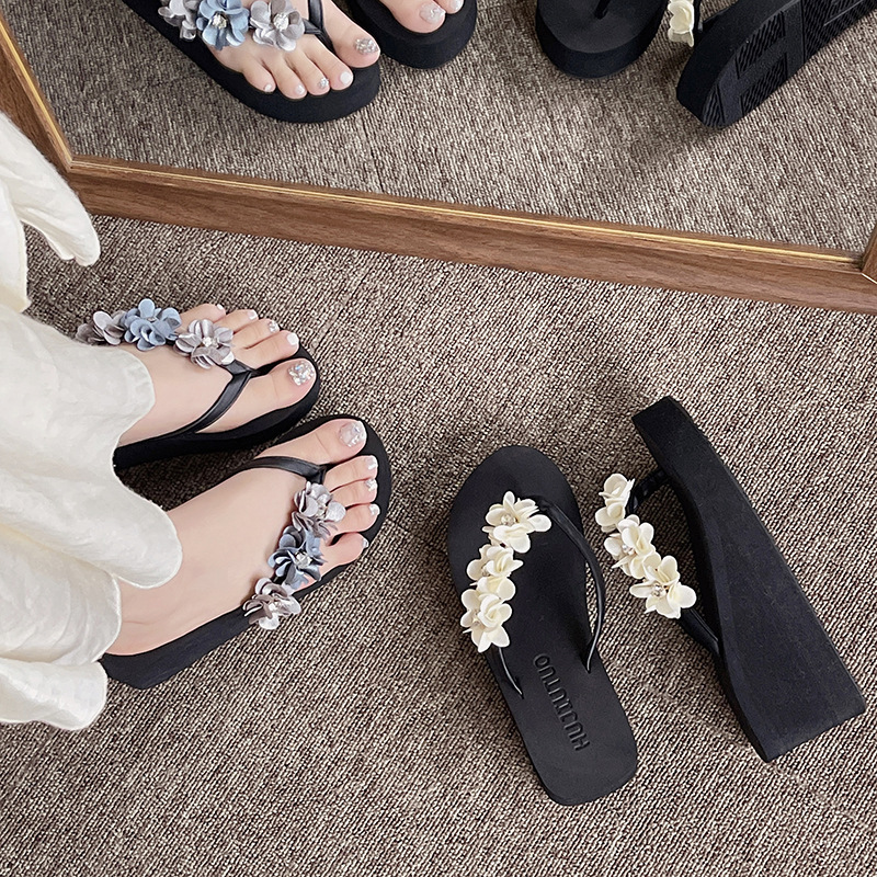 High heel flip-flops women's thick-soled outdoor wear summer fashion non-slip flip-flops seaside beach shoes high heel women's sandals High heel flip-flops women's thick-soled outdoor wear summer fashion non-slip flip-flops seaside beach shoes high heel women's sandals