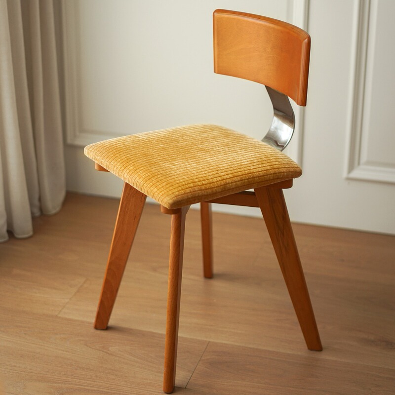 Antique Solid Wood French Retro Backrest Designer Internet Celebrity Restaurant Soft Bag Dining Chair Office Chair Desk Makeup Chair